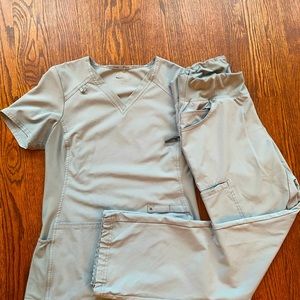 Cherokee iflex scrubs